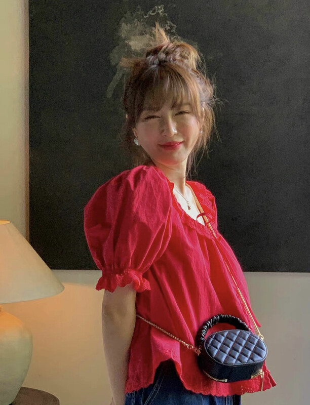 [Ou Zhengsa] Sweet bubble sleeve lace lace small shirt 18951 # JJ