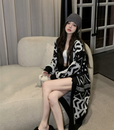 Real shot real price autumn winter languid lazy black geometric color over the knee sweater long cardigan knit coat