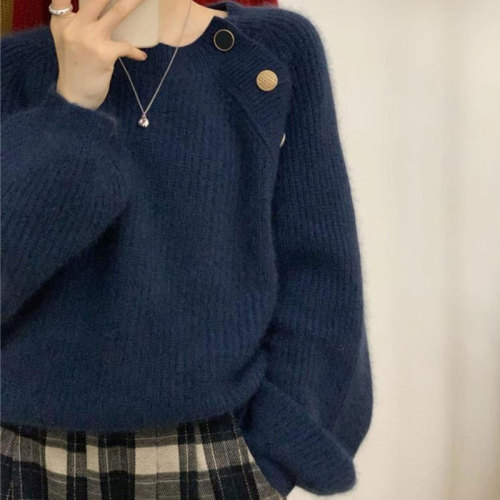 Milk wear gentle sweater female early spring and autumn 2022 new jacket advanced sense Japanese lazy autumn and winter coat