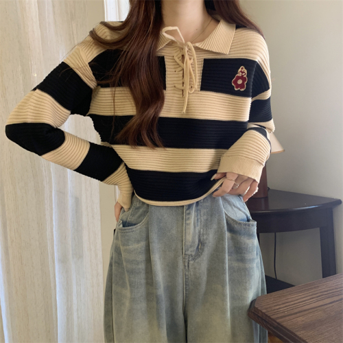 Real price real price Autumn and winter new POLO tie design sense contrast color stripe embroidery wild knitted top women