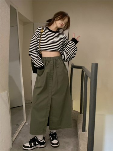 Real shot real price khaki tooling skirt female Korean version high waist retro loose mid-length all-match split skirt