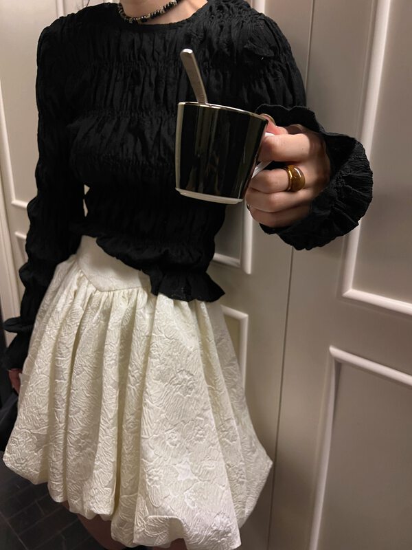 [TS] Jacquard niche design French temperament puff sleeve pleated top lace shirt Q18010# CQW