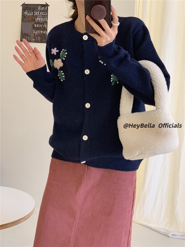 New in autumn!【HEY BELLA】Single-breasted embroidered comfortable all-match knitted cardigan B9226# L