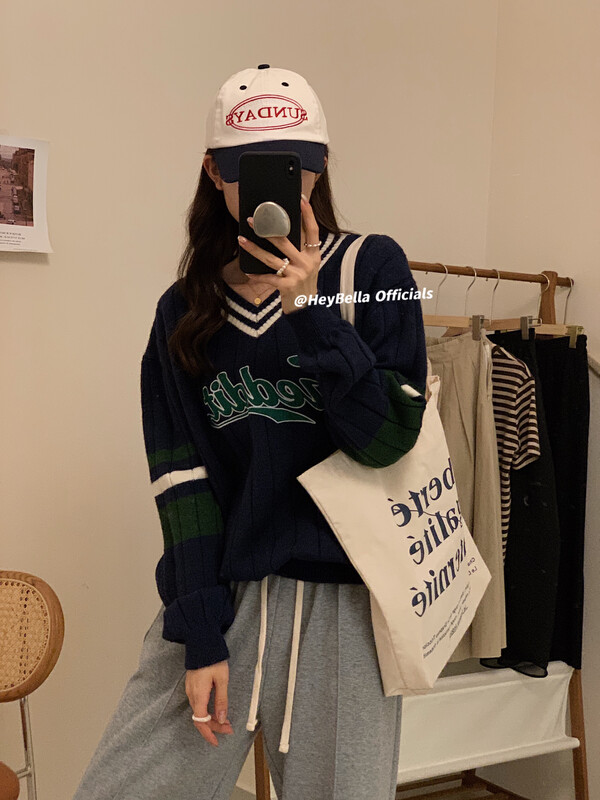 New in winter!【HEY BELLA】Fashion college style V-neck letter warm sweater 9535# L