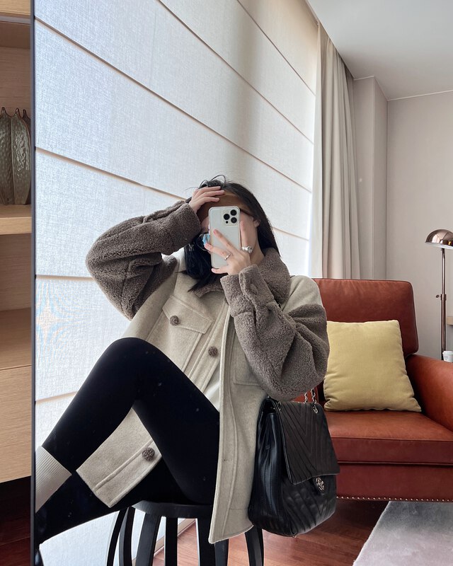 【UNITY】Winter new thickened warm loose woolen woolen short coat with lamb wool 221017008# CQW