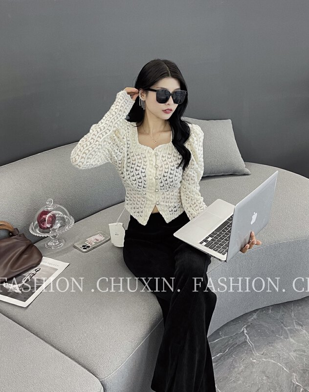 New in winter! [C.X original heart] square neck princess sleeves Western style breasted chic short shirt 6626# WTT