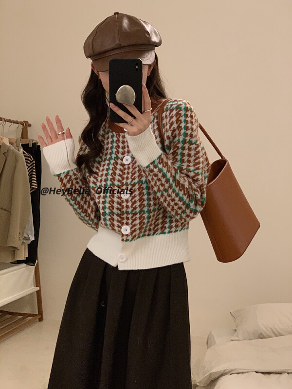 New in autumn!【HEY BELLA】Korean color plaid single-breasted warm sweater 9515# L