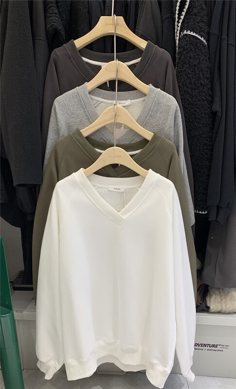 【SANBARA】V-neck baby velvet comfortable and thick sweater 9839# LSW