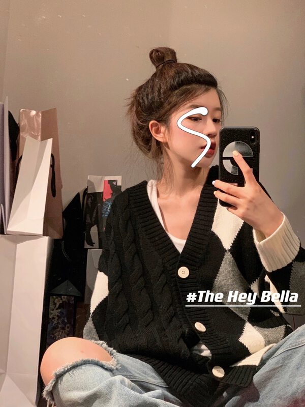 New in winter! [HEY BELLA] Contrast color plaid fashion Korean warm sweater H1718# L