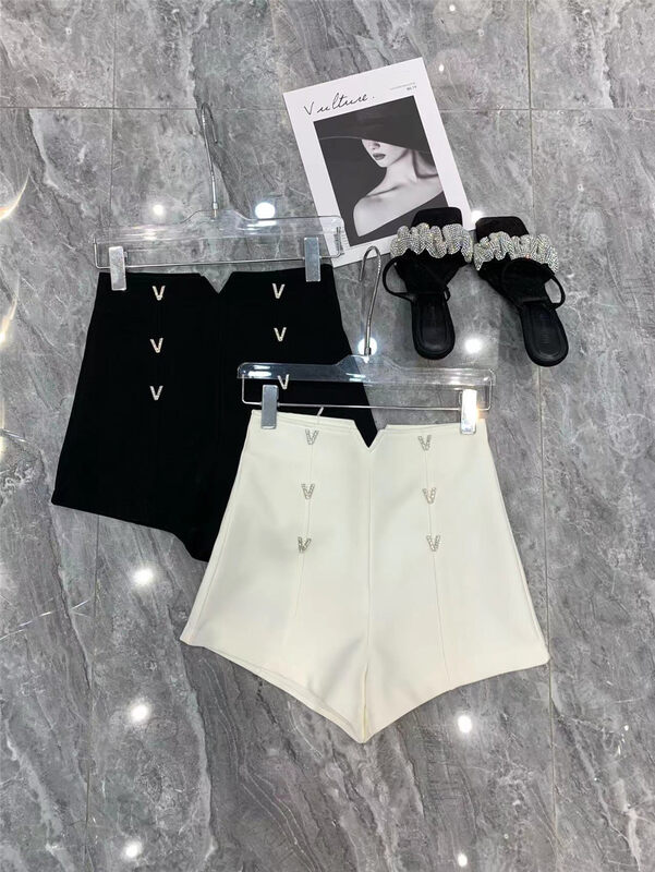 New in early autumn! [LINNA] Fashionable and thin solid color all-match casual shorts L831# JJ