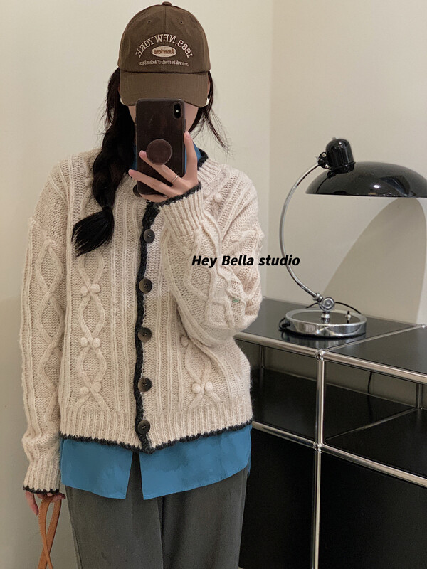 New in autumn!  【HEY BELLA】Korean twist embroidery knitted cardigan 9306# L