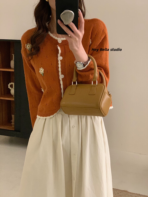 New in Autumn!【HEY BELLA】Flower Age Reduction Loose Casual Warm Sweater 9353# L