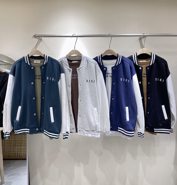 [DA.7] Korean version of the color-block sleeve letter casual short jacket 3263# LSL