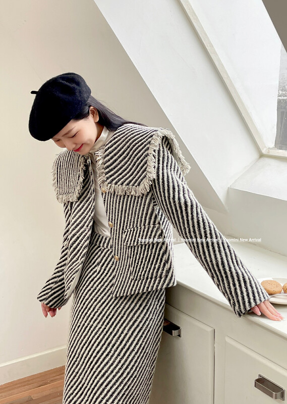New for winter!  【YOOMINI】Lapel Plaid Jacket + High Waist Slim Skirt Set D16238-K# WPL