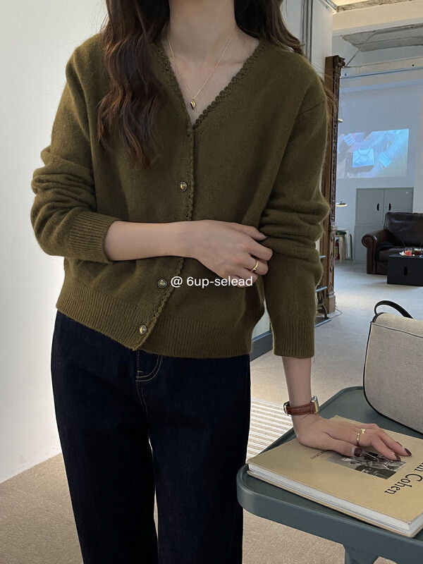 Autumn is new! [6-UP] Korean lace fashion age-reducing warm sweater (without shawl) 69061# CQW