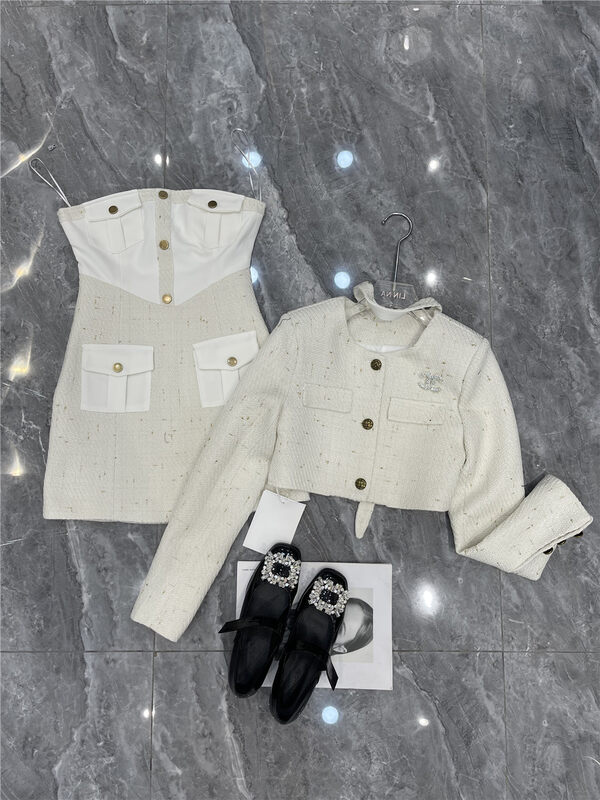 New in winter! [LINNA] Xiaoxiang light familiar style coat + slim sexy tube top dress suit YS1-124723# JJ