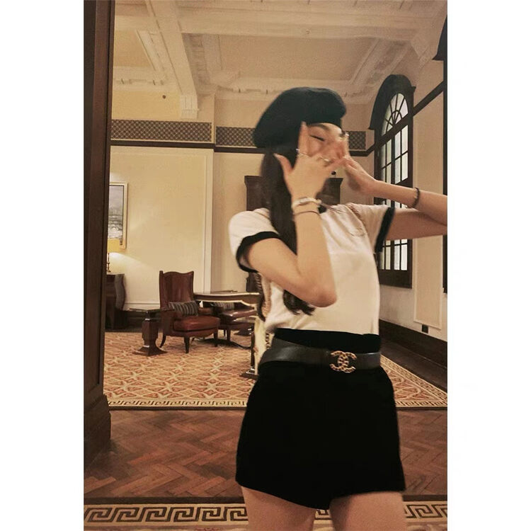 【LINNA】High Waist Velvet Casual Shorts (Without Belt) 7085# JJ