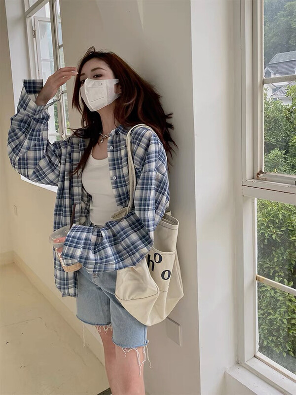 New in autumn! [BY] Blue and white plaid long-sleeved sunscreen shirt 5549# CL