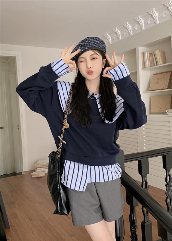 New in autumn! [BY] Contrast stripe doll collar fake two-piece sweater 4926# CL