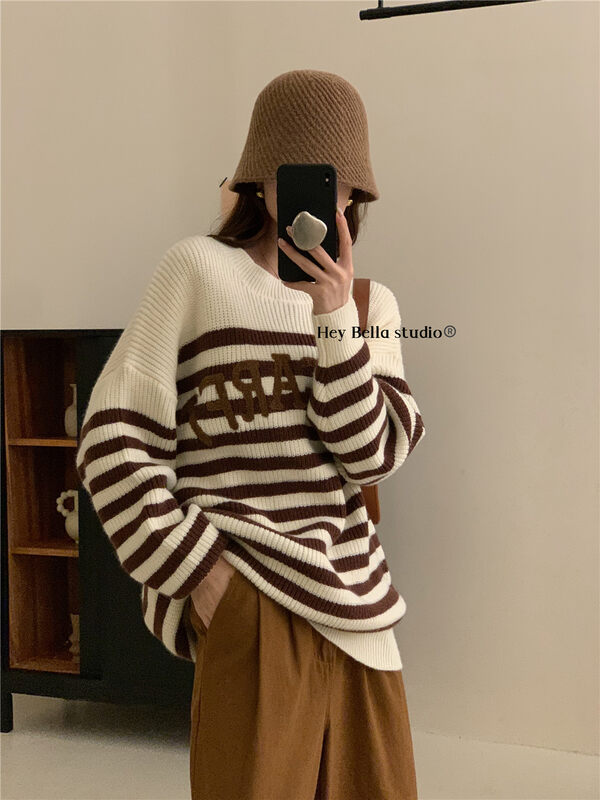 New in autumn! [HEY BELLA] Letter striped loose round neck comfortable warm sweater B9323# L