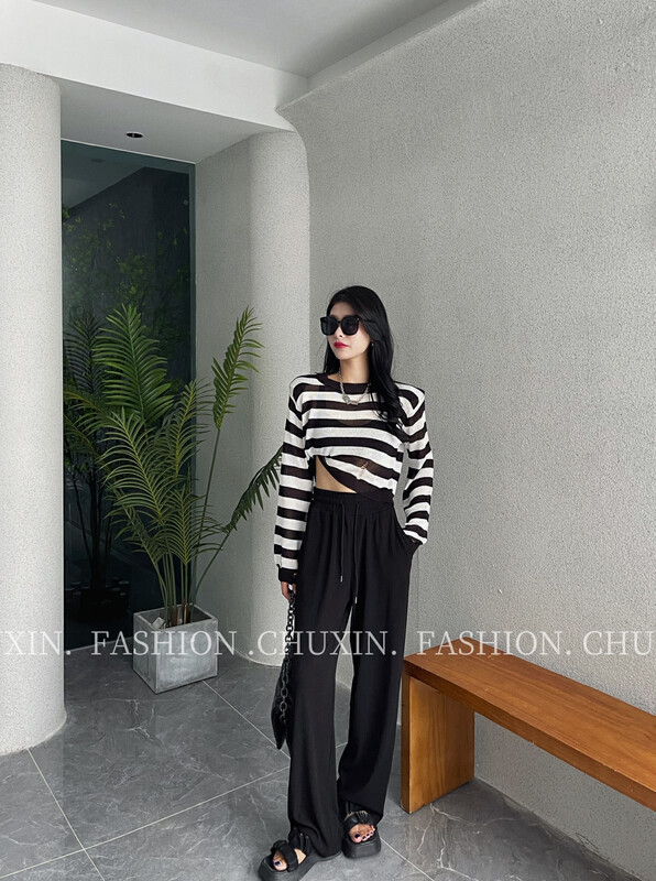 Autumn is new! [C.X original heart] Korean version of loose and casual Western style long-sleeved T-shirt + high-waist casual pants suit 6586-1# WTT