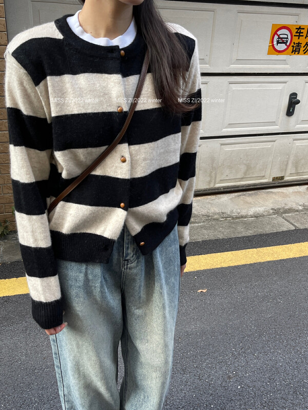 【MISS ZI】Winter Korean casual all-match striped wool knitted cardigan 3379# CQW