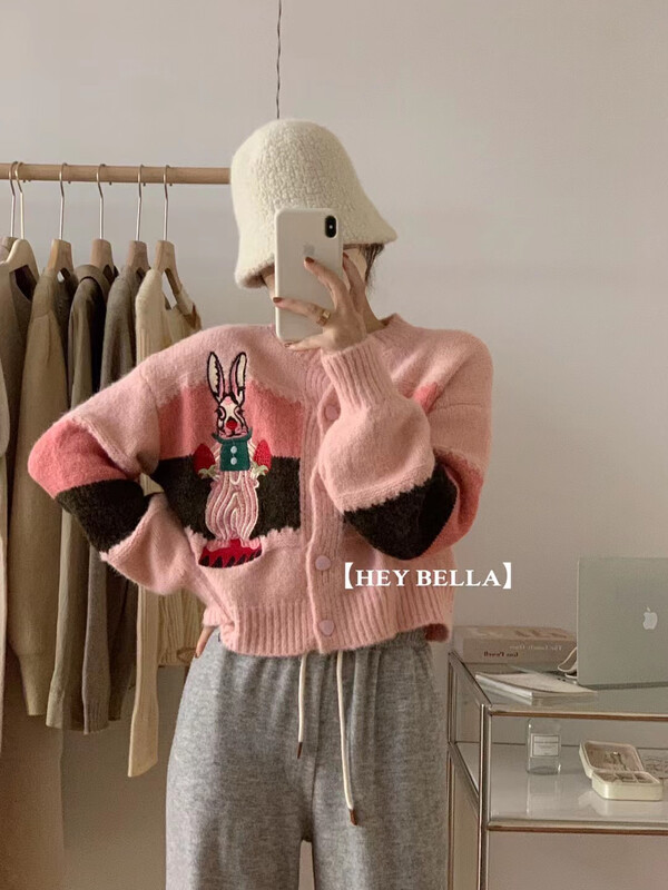 New in Autumn! [HEY BELLA] Cute Rabbit Embroidered Warm Sweater B5120# L