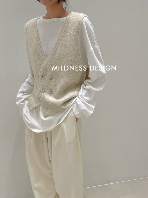 New in autumn! [MILDNESS] Faux velvet double-breasted knitted vest W22019# FHX