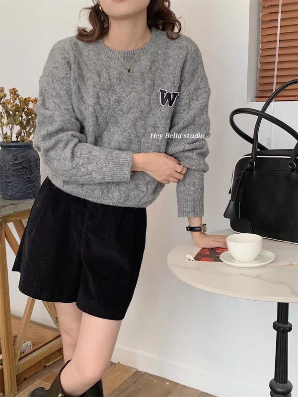 New in autumn! [HEY BELLA] Letter Round Neck Pullover Comfortable Warm Sweater B9513# L