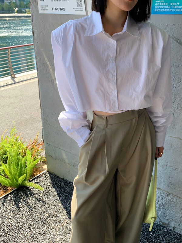 【UNITY】In autumn, the new small man casual temperament loose long-sleeved bandage short top shirt TSQ17017# CQW