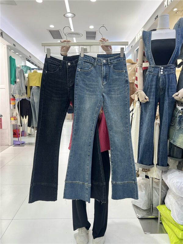 New in winter! [U.SHE] Simple and versatile casual flared jeans 98209# JJ