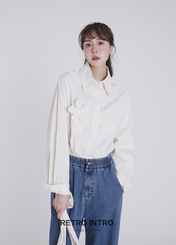 【RIN】Simple and casual three-dimensional flower long-sleeved shirt R21369