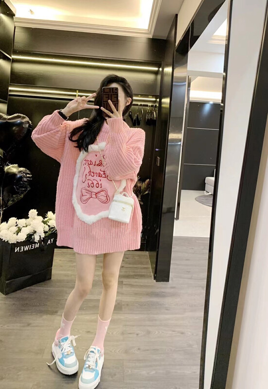 [NANCY] Niche Design Butterfly Embroidered Letters Plush Lazy Knit Sweater M3623# WPL