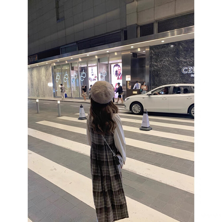 【KIKI STUDIO】College style vest skirt + solid color lace shirt two-piece suit 6995# HJY