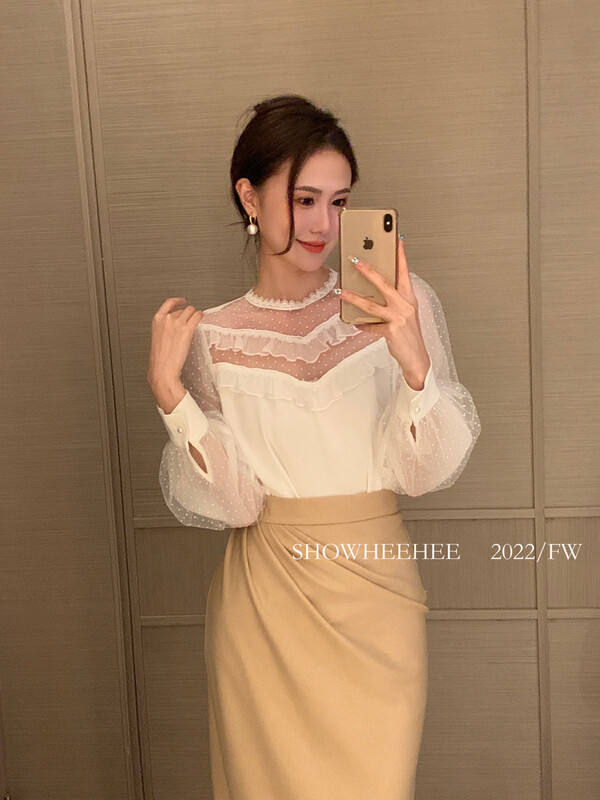 New in early autumn! [Xiu Xixi] French sweet perspective lace stitching fungus flower shirt 9181# JHY