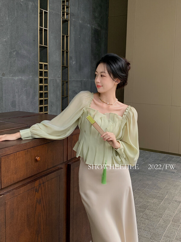 New in early autumn! [Xiu Xixi] French temperament pleated lotus leaf shirt 9185# JHY