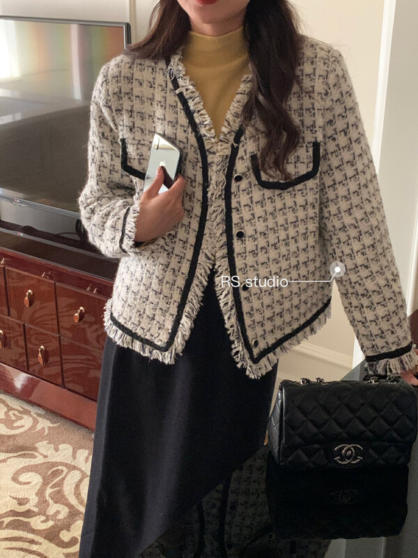 New in winter! [RS] Plaid fringed V-neck pocket Xiaoxiang short coat LL0216# FHX