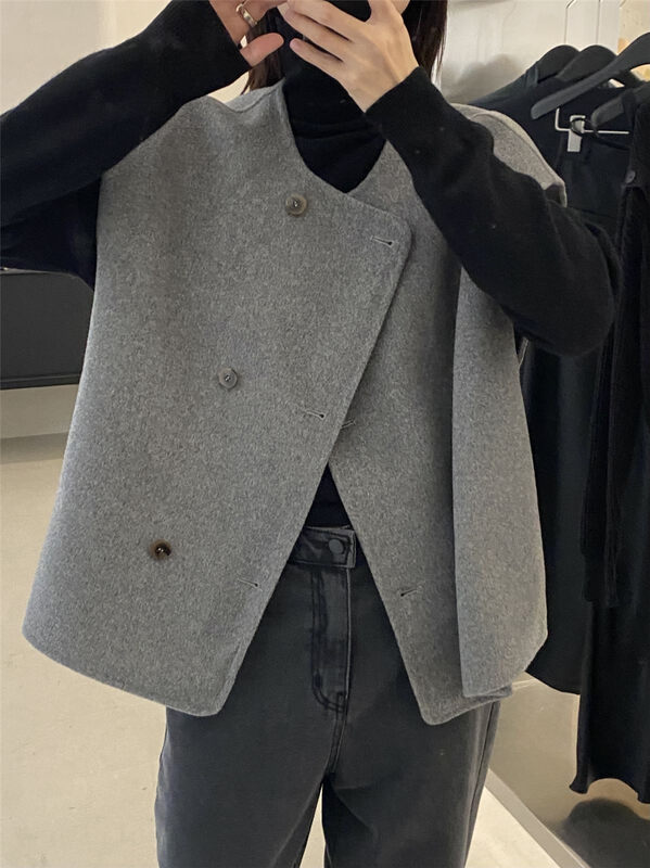 New in autumn! [CLEAN SPACE] textured loose breasted vest (100 wool) 33591# CQW