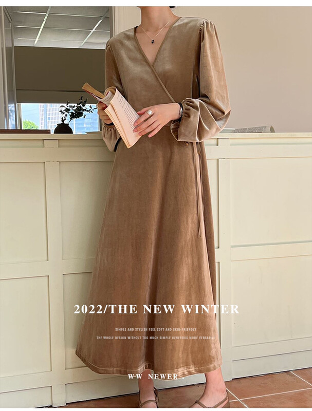 【THE MIND】V-neck elegant high-end corduroy dress 61221