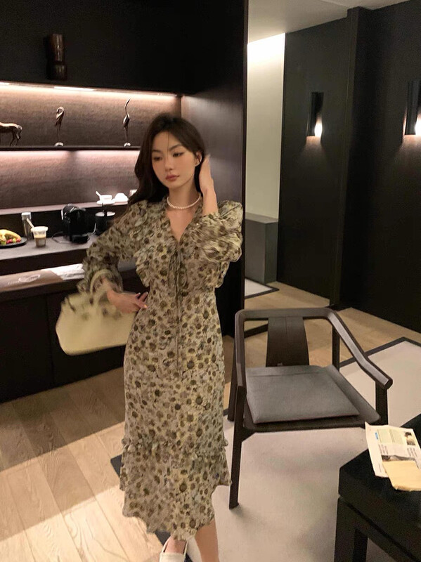【KIKI STUDIO】Celebrity Retro Floral Dress 6881# HJY