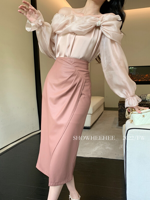 New in early autumn! [Xiu Xixi] Temperament light and familiar pleated slit design skirt 19530# JHY