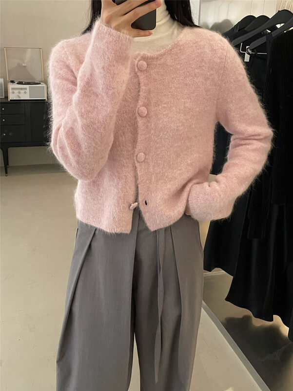 【CLEAN SPACE】Solid Color Versatile Round Neck Breasted Warm Sweater (58% Alpaca) 33092# CQW