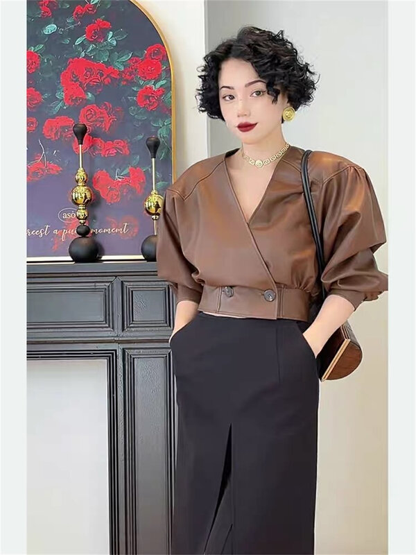 New in autumn! [TAN] Short waist V-neck PU leather long-sleeved jacket C3258# JJ
