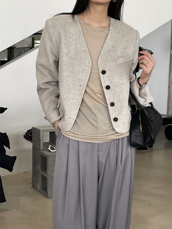【CLEAN SPACE】Simple Solid Color V-Neck Short Jacket (100 Wool) 35002# CQW