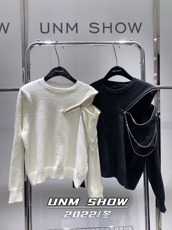 New for winter!  【UNM-SHOW】Slanted chain design pullover all-match long-sleeved warm sweater (with chain) 6696# WTT