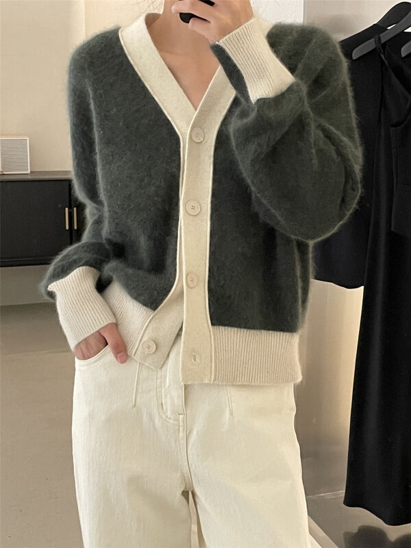 【CLEAN SPACE】Korean Style Contrast Edge V-Neck Casual Knit Cardigan (50% Raccoon Hair) 33805# CQW