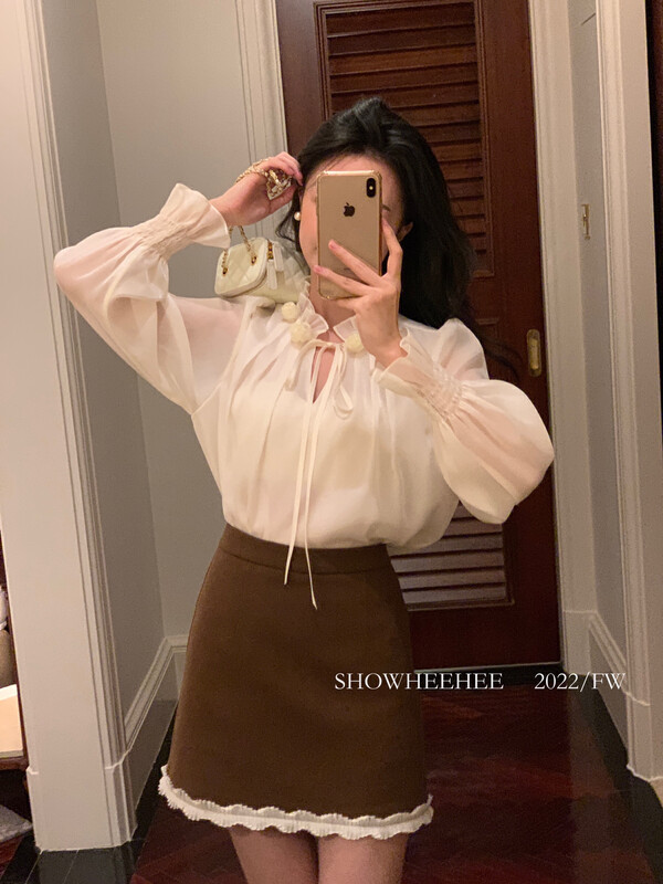 New in autumn! [Xiu Xixi] French temperament celebrity style three-dimensional lace stand-up collar shirt 9291# JHY