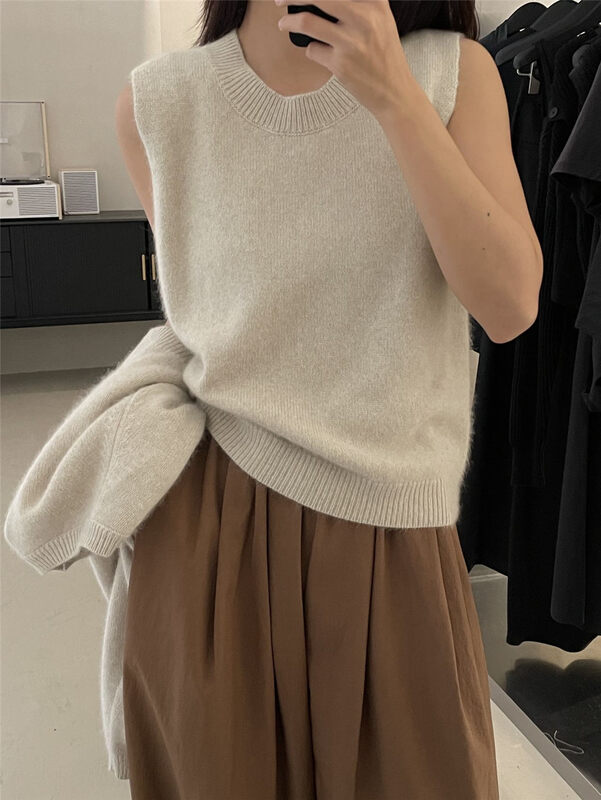【CLEAN SPACE】Solid Color Slim Fit Crew Neck Vest/Suspender (Excluding Outer Wear, 33% Raccoon Hair) 33256A# CQW