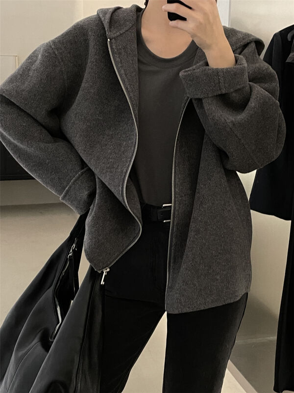 [CLEAN SPACE] Simple solid color casual hooded loose double-sided woolen short coat 75 wool 32523