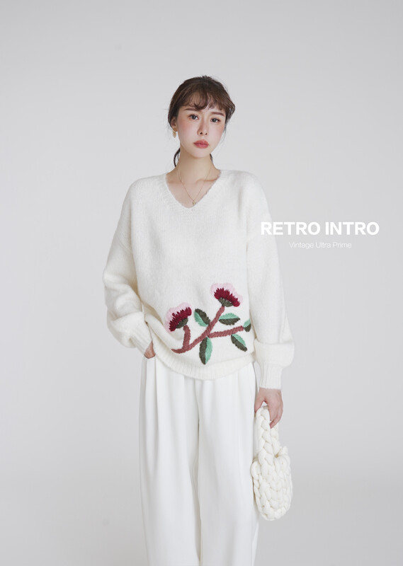[RIN] Simple Temperament Heavy Industry Crochet V-Neck Knit Sweater RD2229
